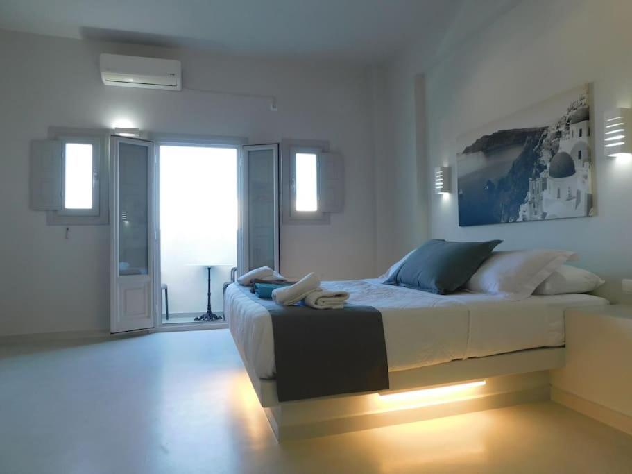 Perissa Beachfront Rooms Exterior photo