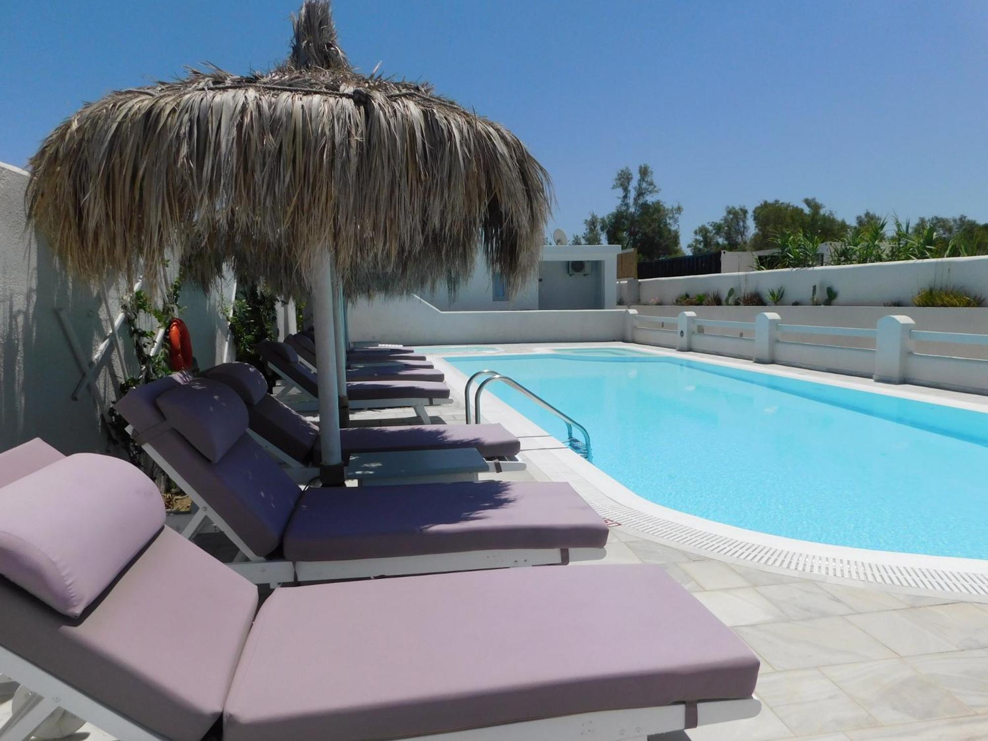 Perissa Beachfront Rooms Exterior photo